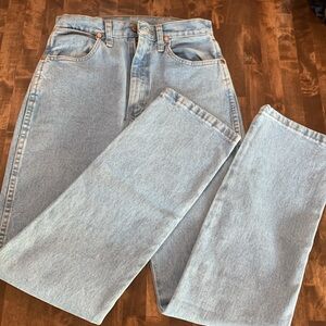 Wrangler Cowboy Cut Women’s light blue Slim Fit Jeans ina Size 5 x 32
